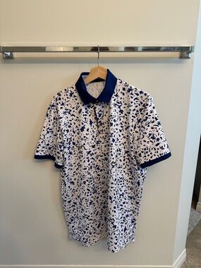 Greyson White Polo with Navy Abstract Print